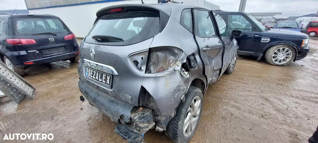 Dezmembrari RENAULT CAPTUR 900 TCe 66KW 2015 - 3