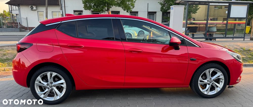 Opel Astra 1.4 T Dynamic S&S - 11
