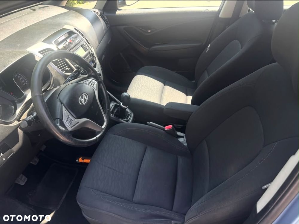 Hyundai ix20 1.4 Comfort blue - 13