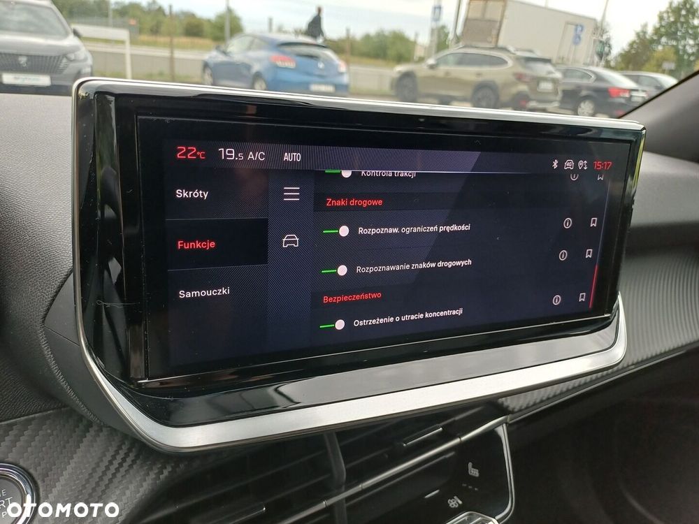 Peugeot 2008 - 22