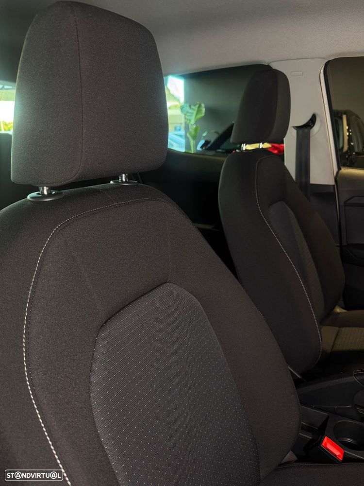 SEAT Arona 1.0 TSI Style DSG - 36