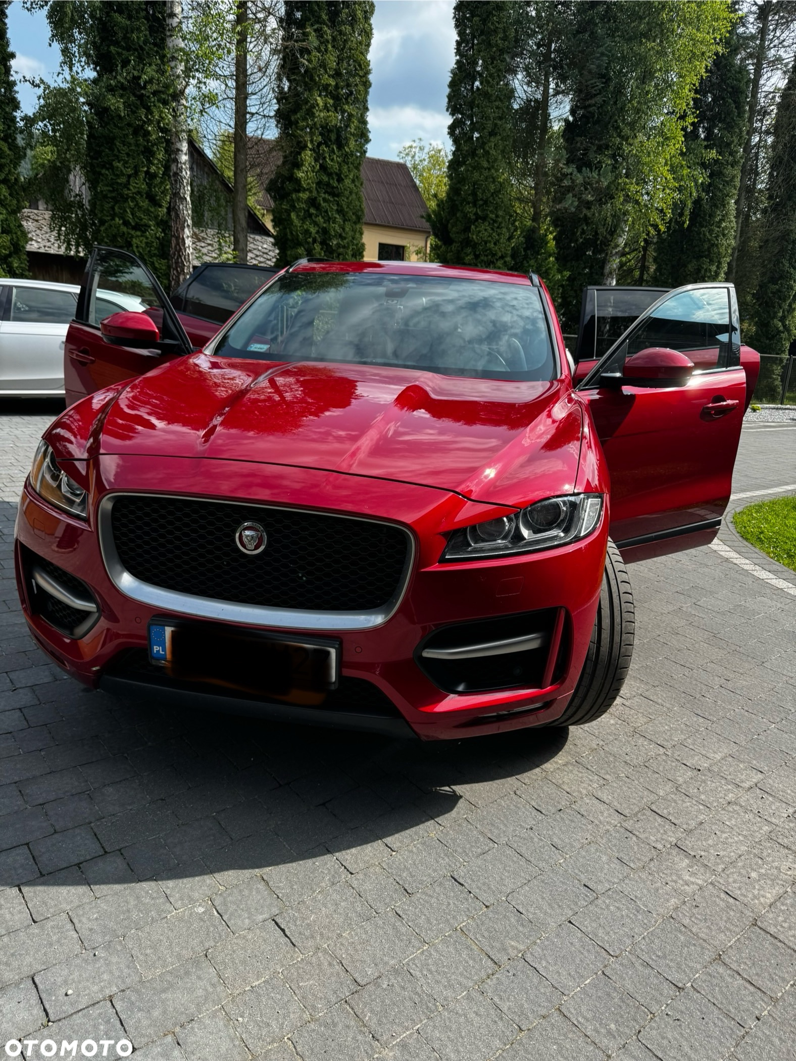 Jaguar F-Pace 2.0 i4D AWD R-Sport - 13