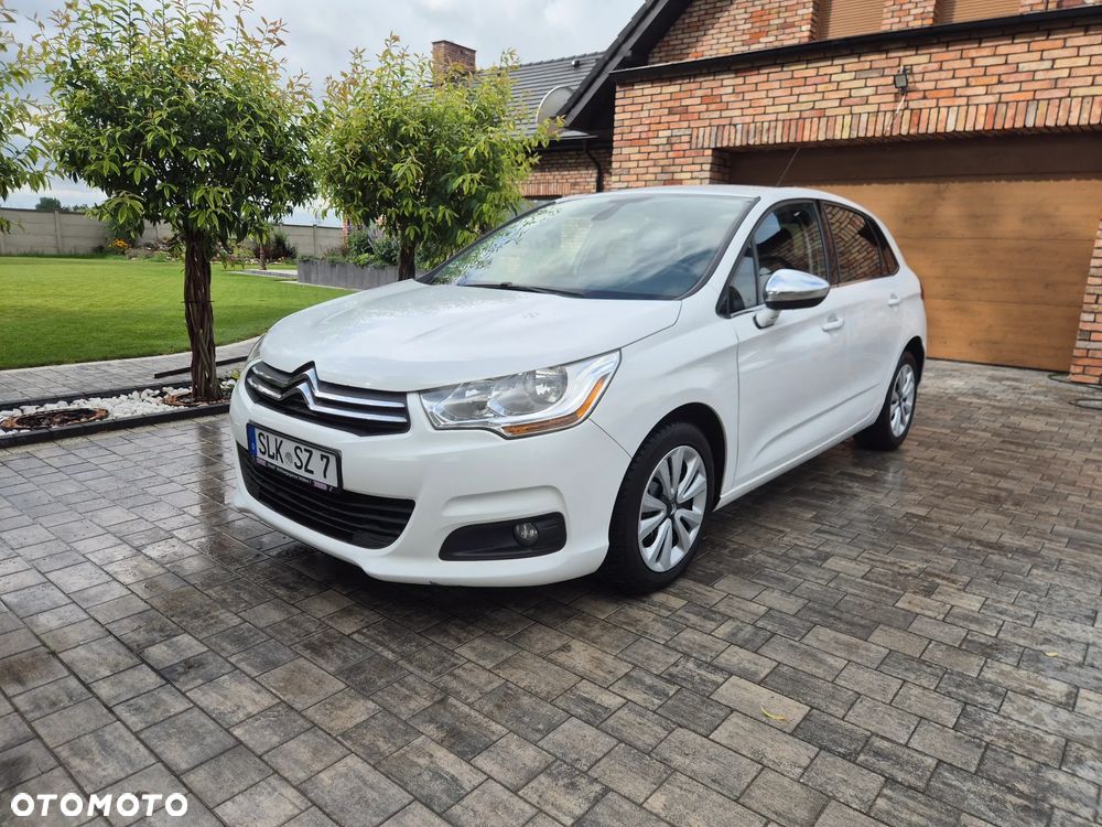 Citroën C4 e-HDi 115 Exclusive - 1