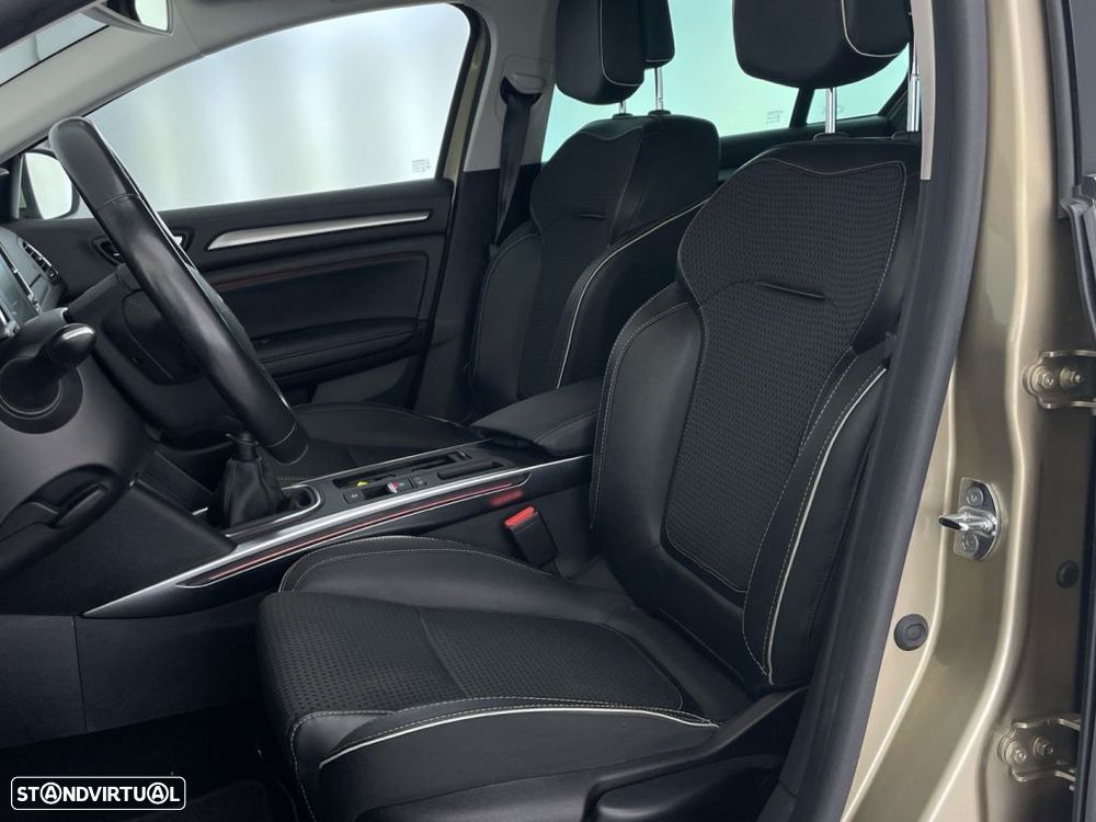 Renault Mégane Sport Tourer 1.5 Blue dCi Bose Edition - 19