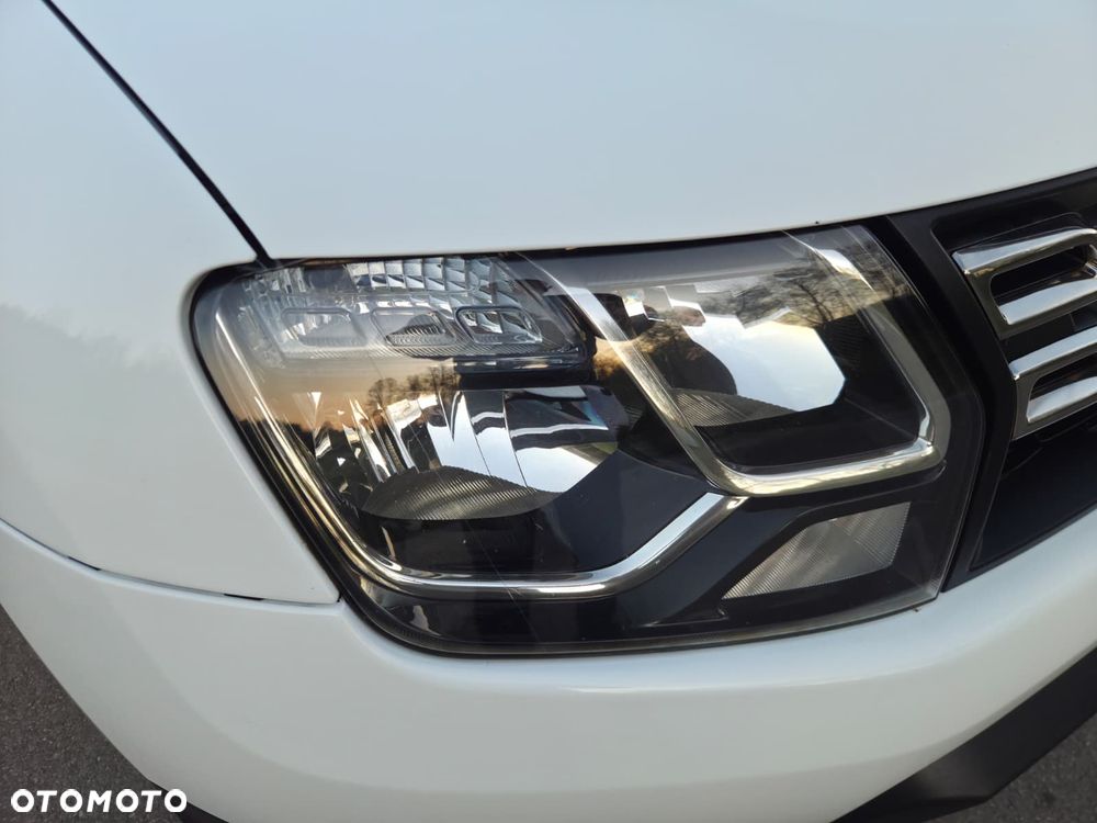 Dacia Duster dCi 90 FAP 4x2 Ambiance - 24