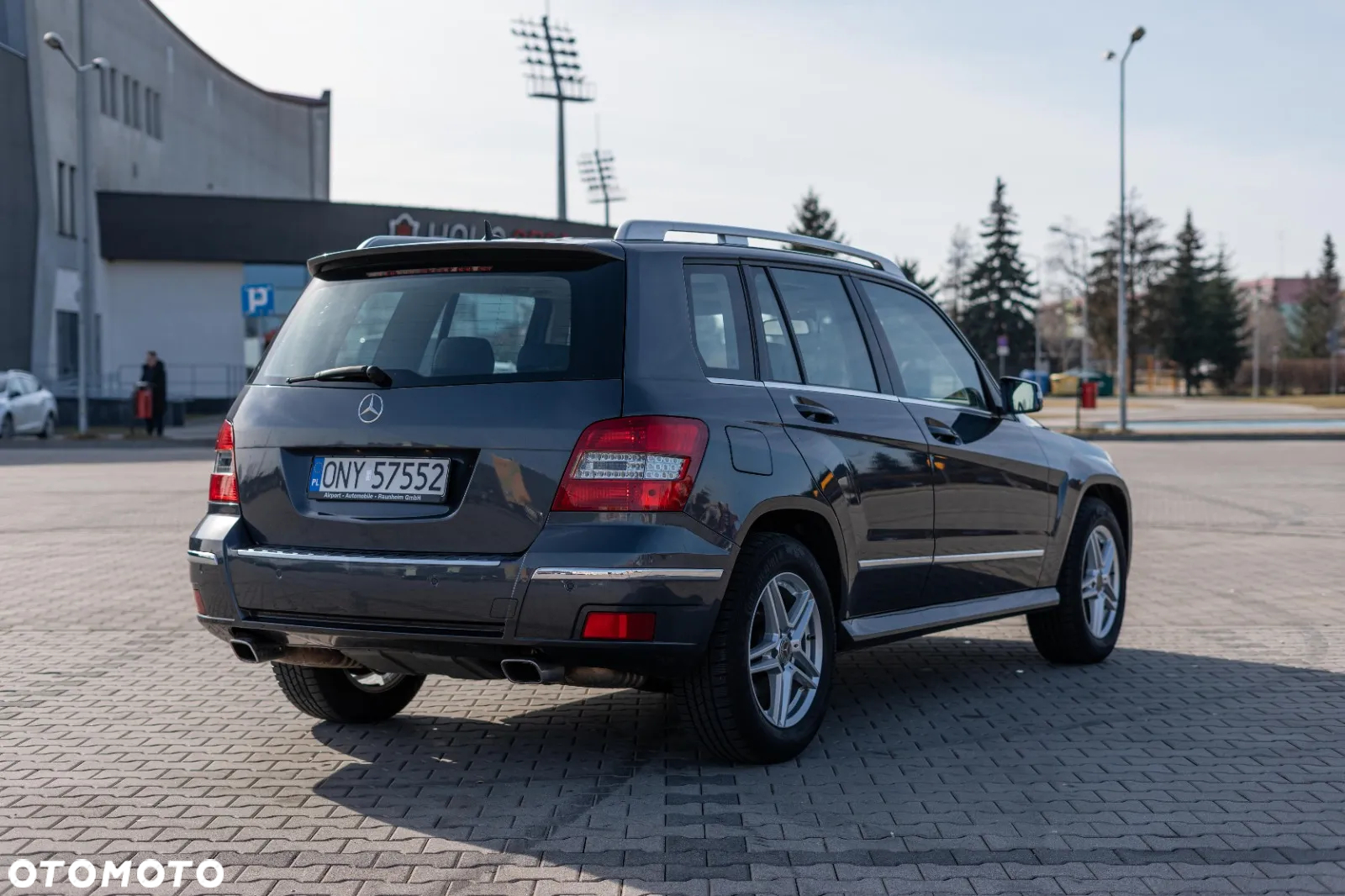 Mercedes-Benz GLK - 11