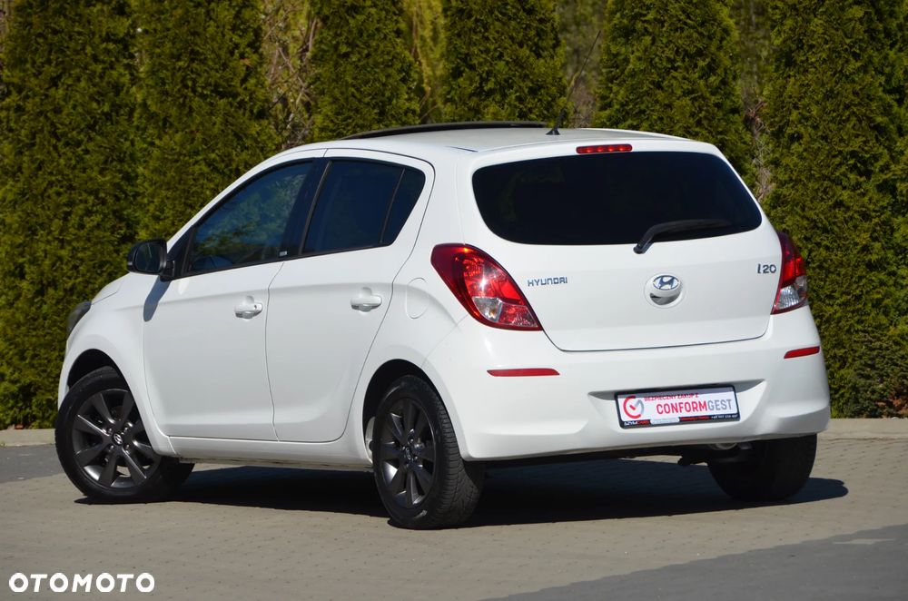 Hyundai i20 - 23