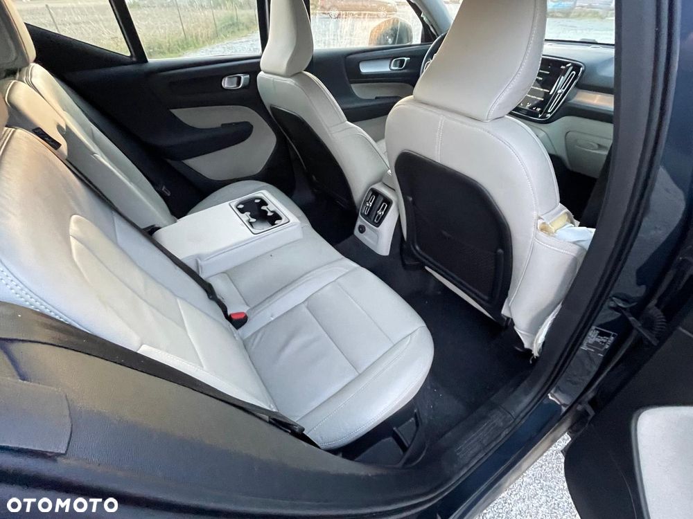 Volvo XC 40 T4 Recharge DKG Inscription - 18