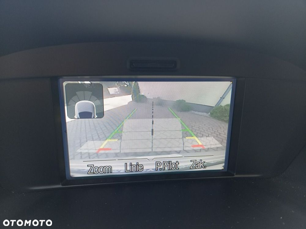 Ford Kuga 2.0 TDCi 2x4 Titanium - 34