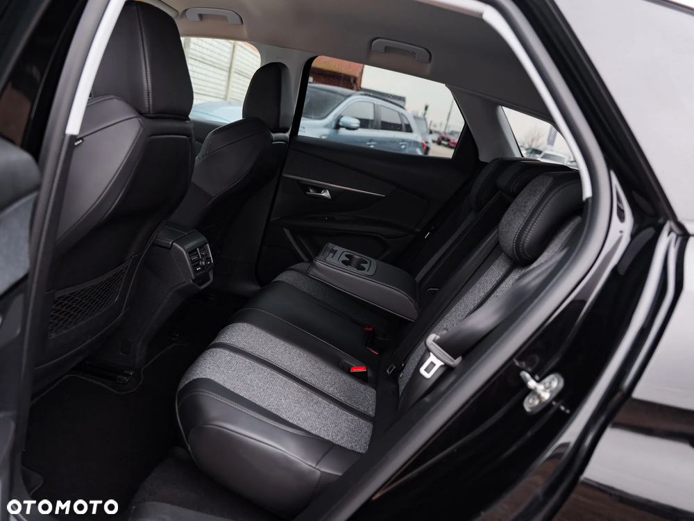 Peugeot 3008 1.6 BlueHDi Allure S&S EAT6 - 14