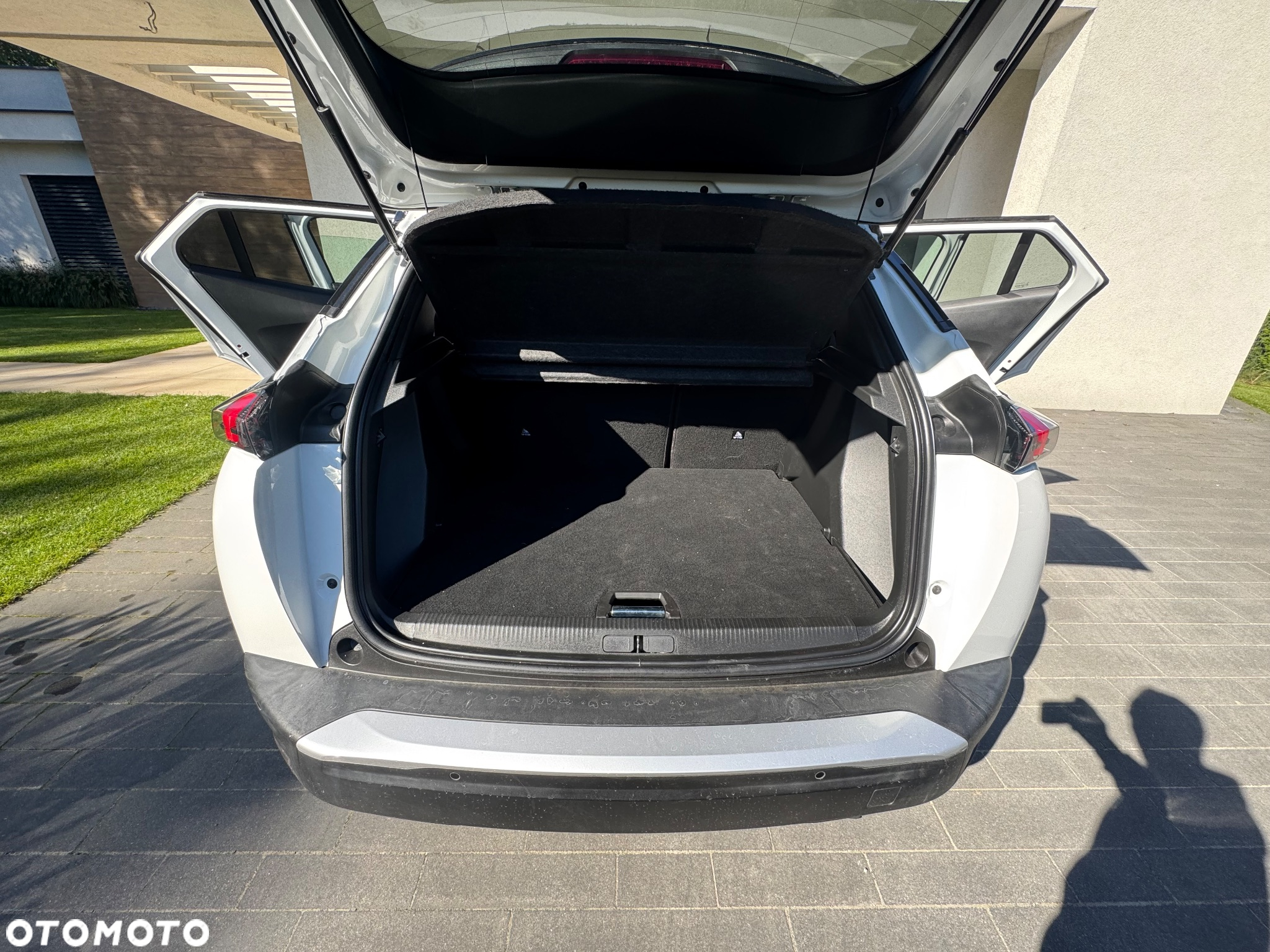 Peugeot 2008 PureTech 100 Style - 23