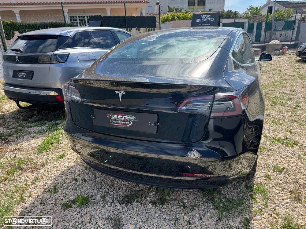Tesla Model 3 Standard Range Plus RWD - 3