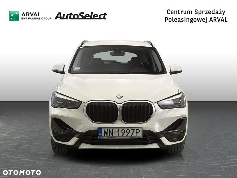 BMW X1 sDrive18i - 9