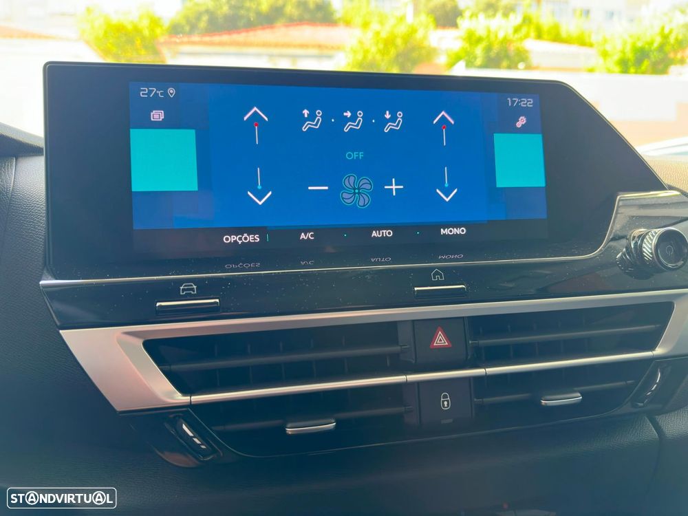 Citroën e-C4 50 kWh Shine — fotografia 18