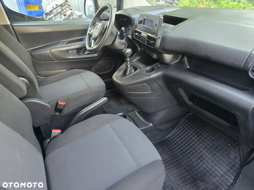 Opel Combo - 14