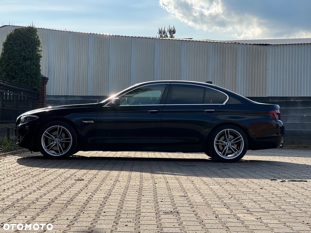 BMW Seria 5 520d - 12