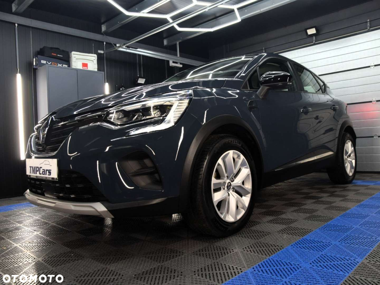 Renault Captur - 3