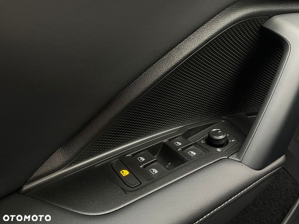 Volkswagen Tiguan - 24