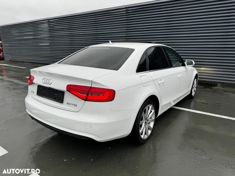Audi A4 Avant 2.0 TDI DPF multitronic S line Sportpaket - 17
