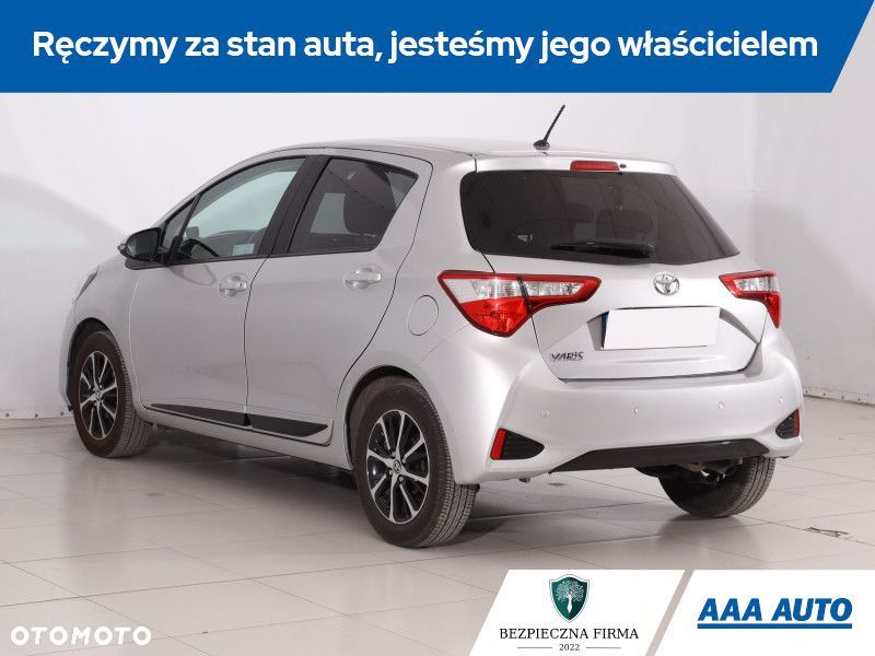 Toyota Yaris - 6