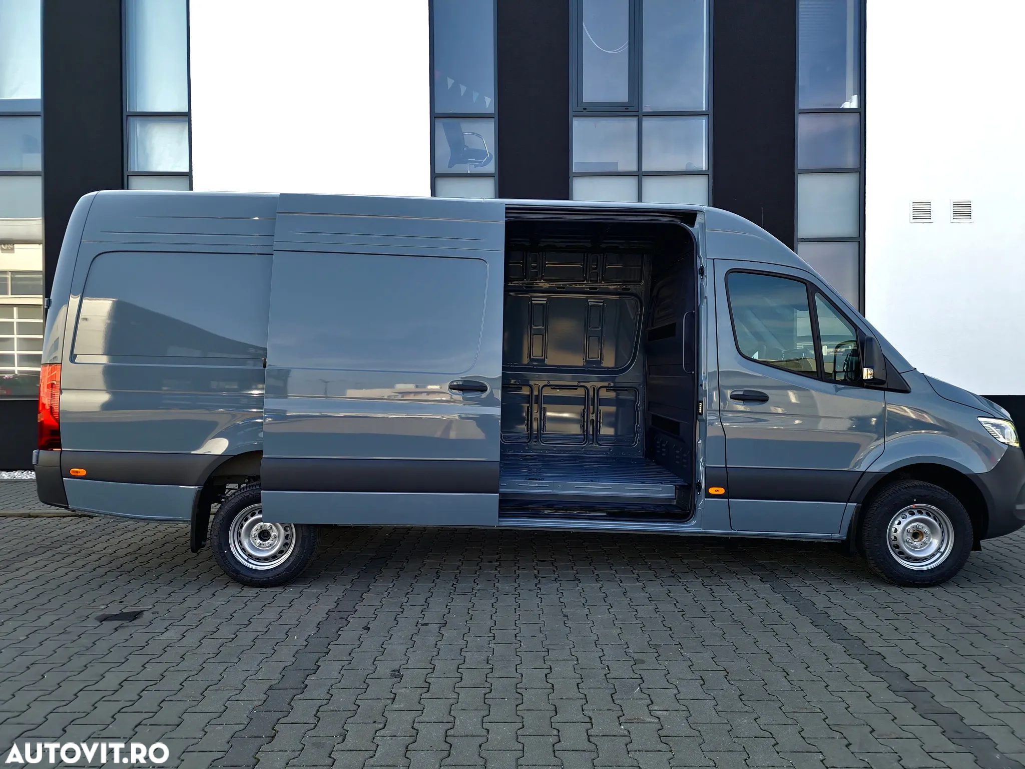 Mercedes-Benz SPRINTER - 6