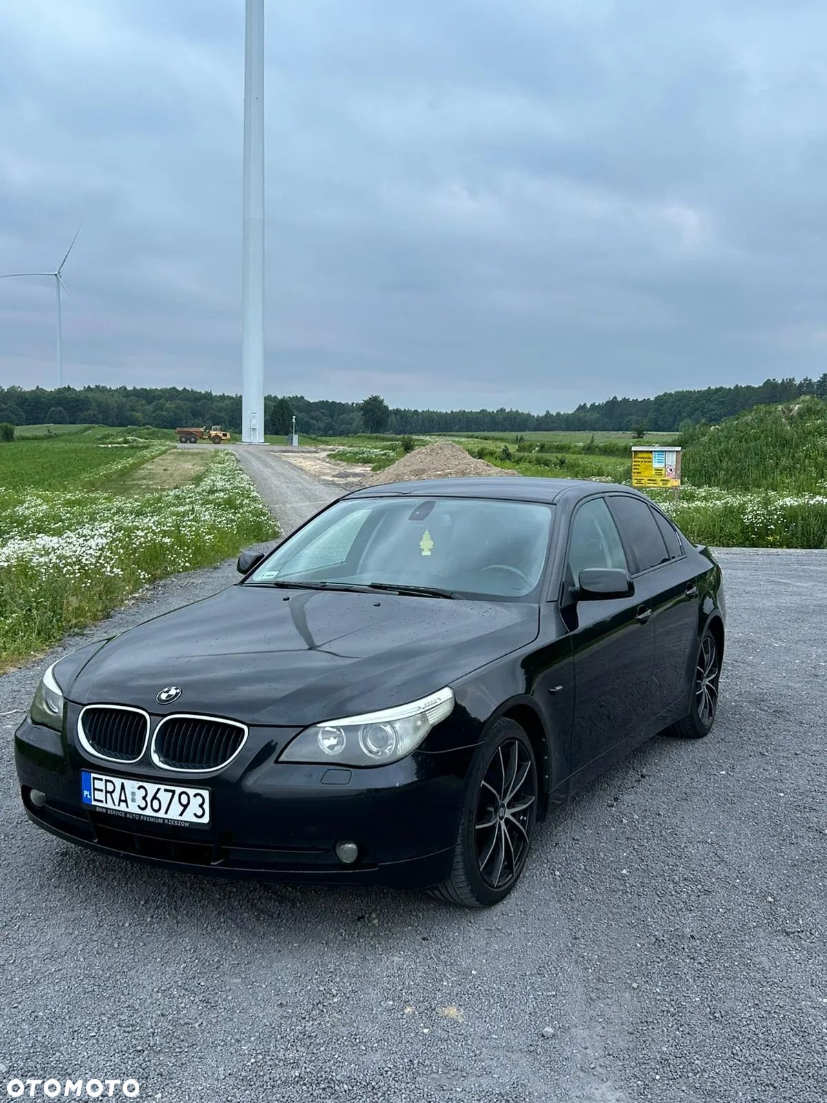 BMW Seria 5 520i - 1