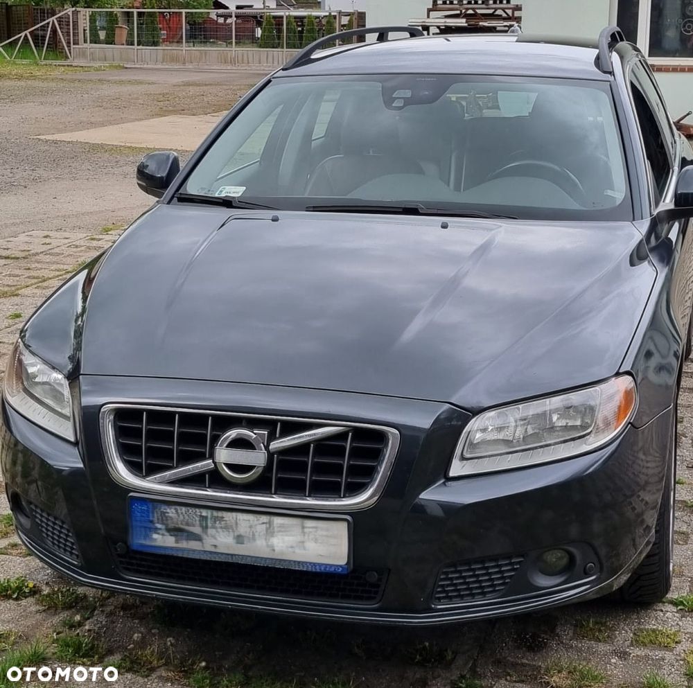 Volvo V70 - 1