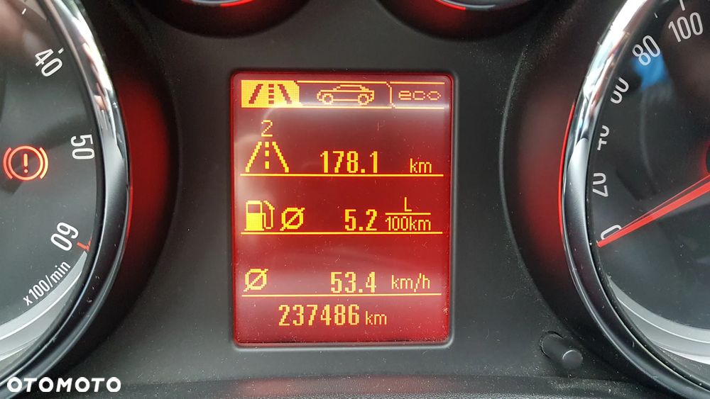 Opel Astra - 8