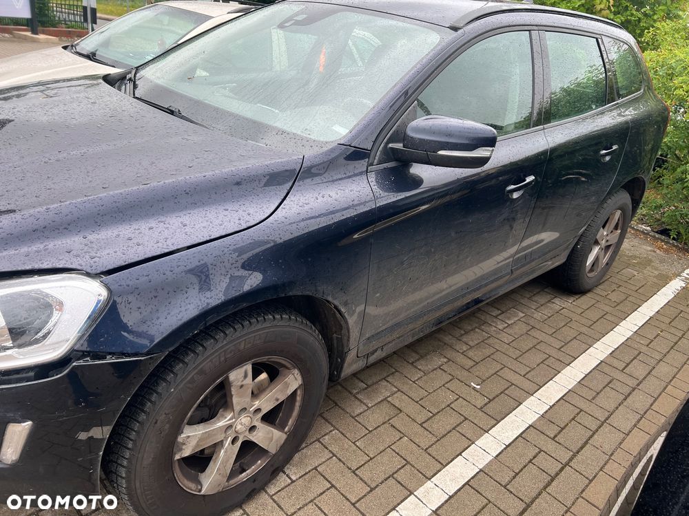 Volvo XC 60 D4 Geartronic Momentum - 6
