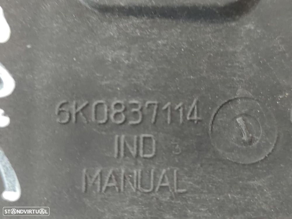 MANIPULO INTERIOR FRONTAL DIREITO SEAT IBIZA II 2000 -6K0837114 - 2