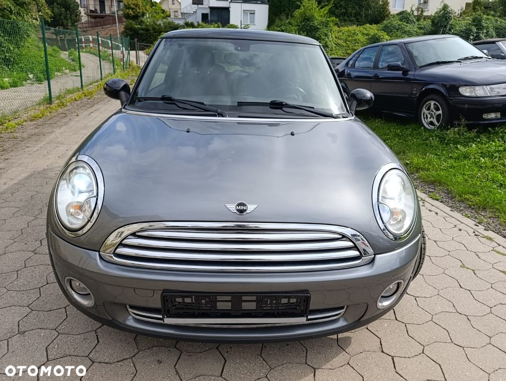 MINI Cooper 50 Mayfair - 16