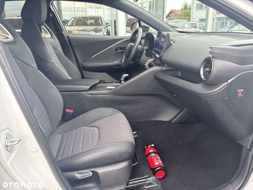 Toyota C-HR - 19