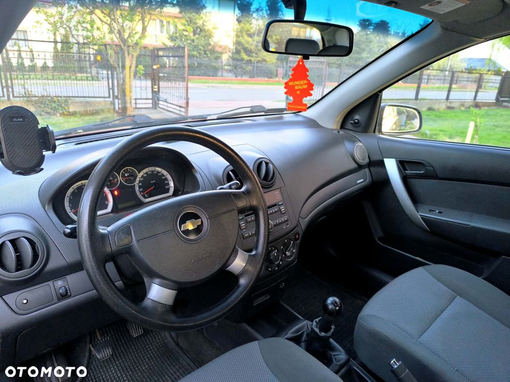 Chevrolet Aveo 1.2 16V Base+ - 3