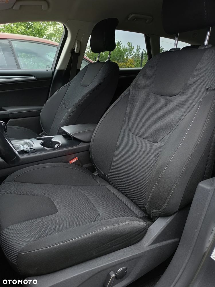 Ford Mondeo 2.0 TDCi Titanium - 11