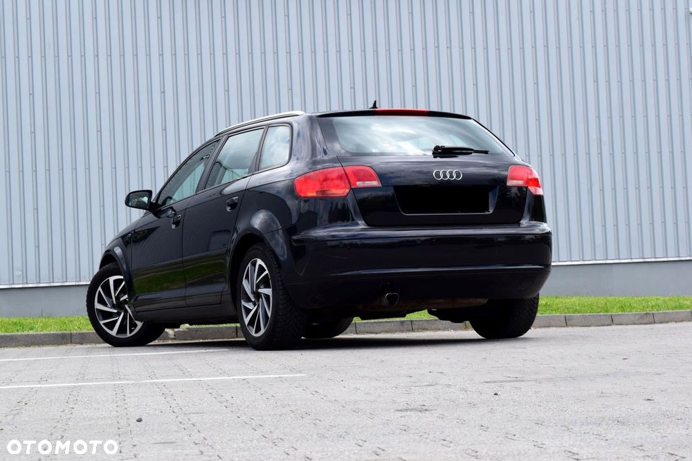 Audi A3 Sportback 1.6 Ambition - 8