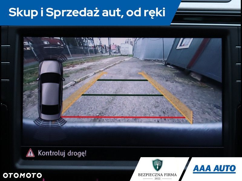 Volkswagen Passat - 14