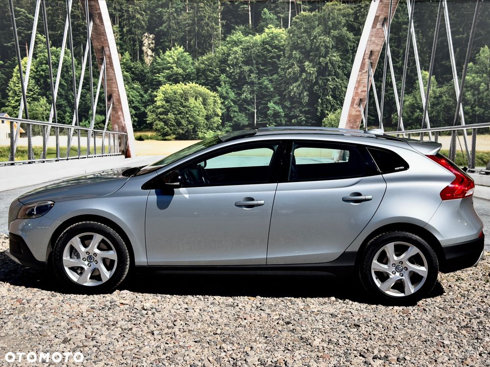 Volvo V40 Cross Country T4 AWD Geartronic Kinetic - 9
