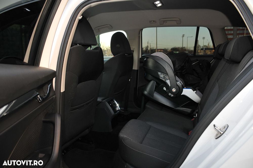 Skoda Octavia 2.0 TDI DSG Tour - 16