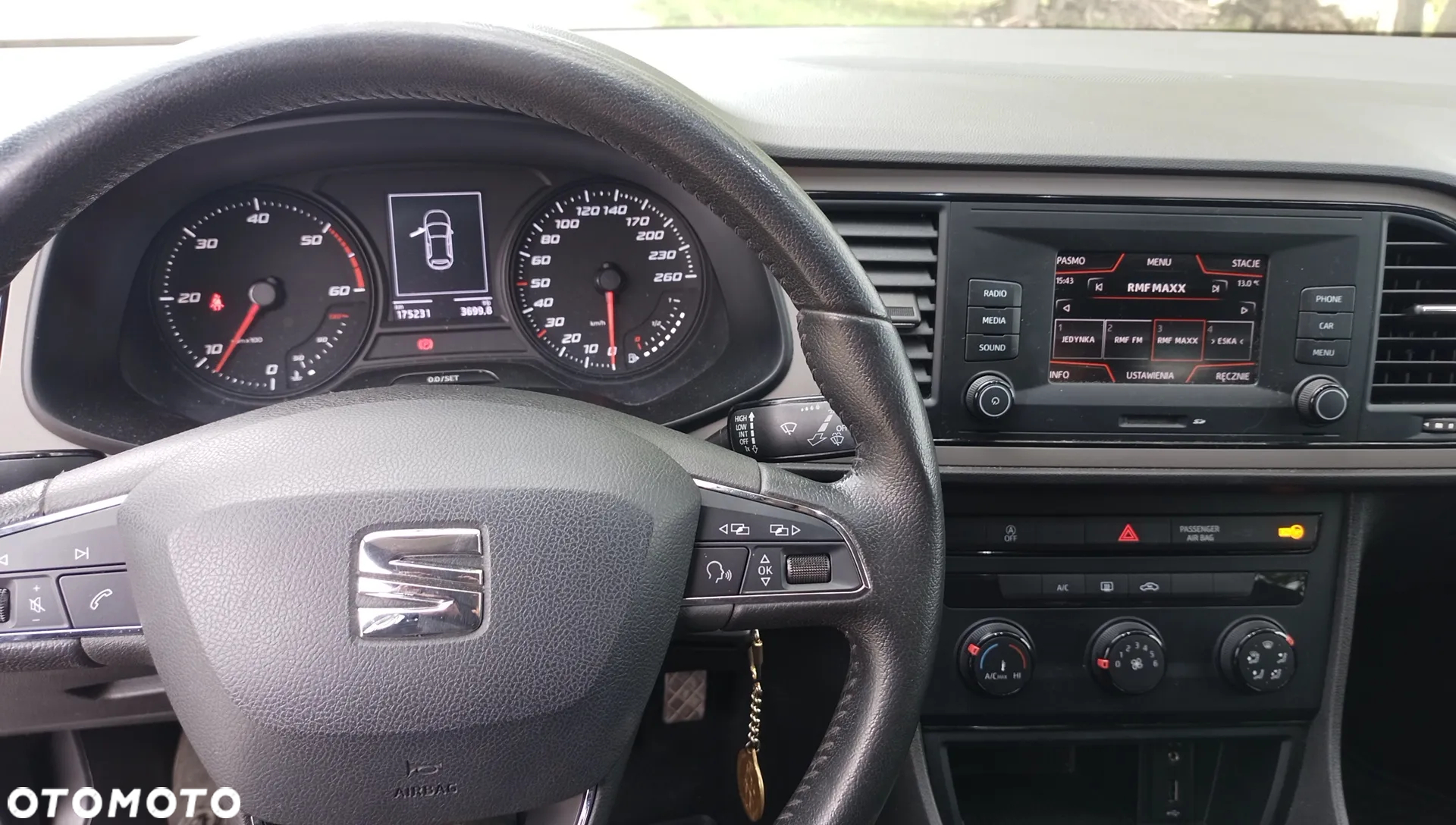 Seat Leon 1.6 TDI Style S&S - 10