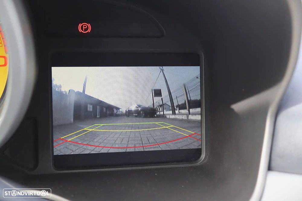 Ferrari FF Standard - 4