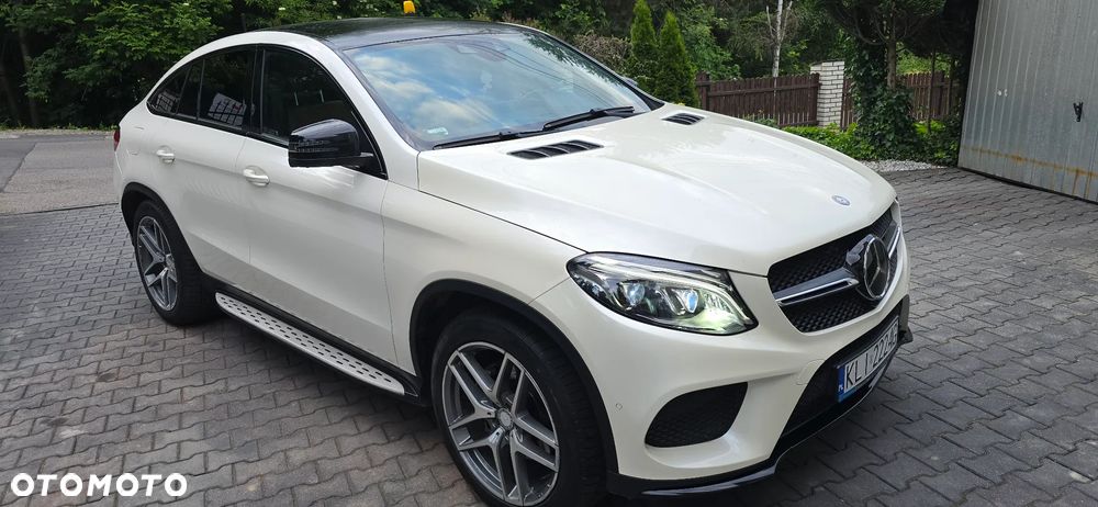 Mercedes-Benz GLE - 25