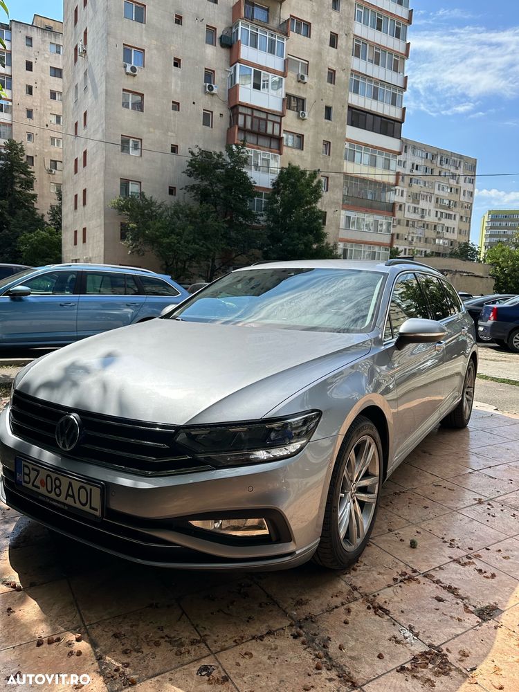 Volkswagen Passat 2.0 TDI SCR DSG Highline - 1