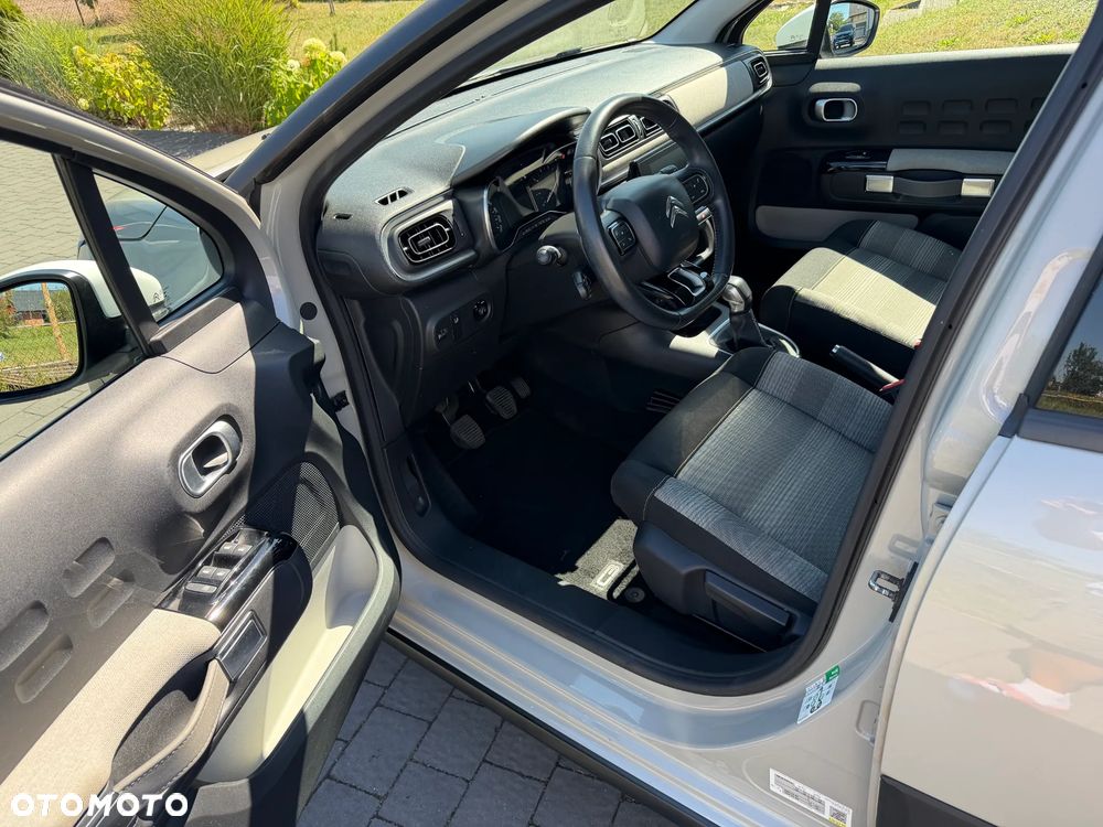 Citroën C3 1.2 PureTech Shine - 10