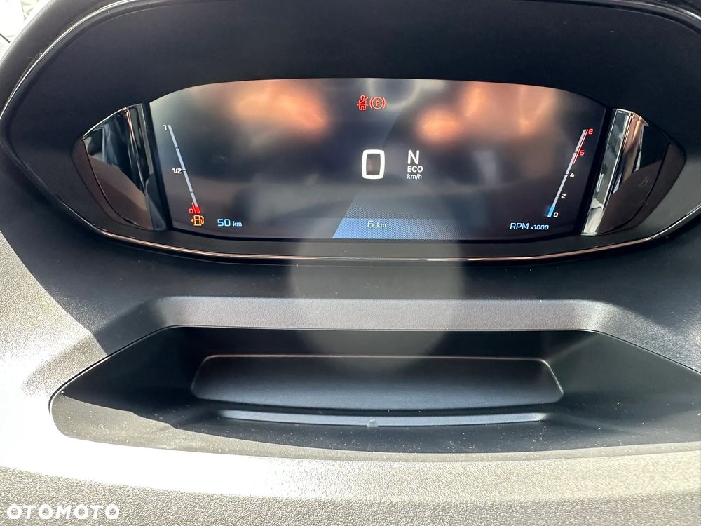Peugeot Partner Furgon M Diesel 130KM Automat - 17