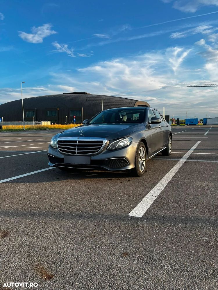 Mercedes-Benz E 220 d T-Modell Aut - 8