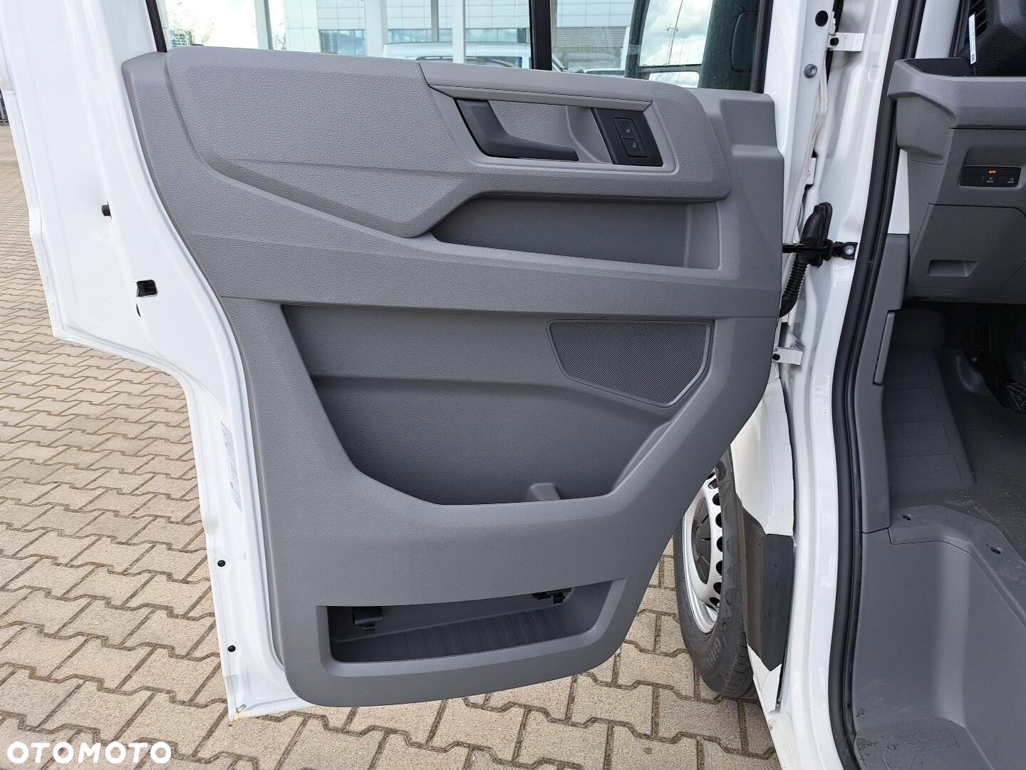 Volkswagen Crafter 35 furgon 140KM 3640 - 10