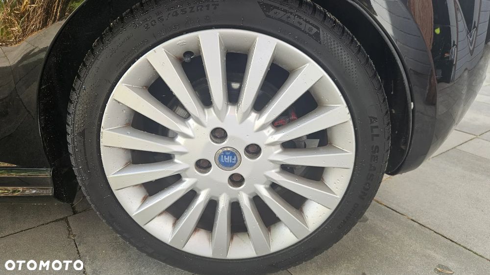 Fiat Grande Punto - 33