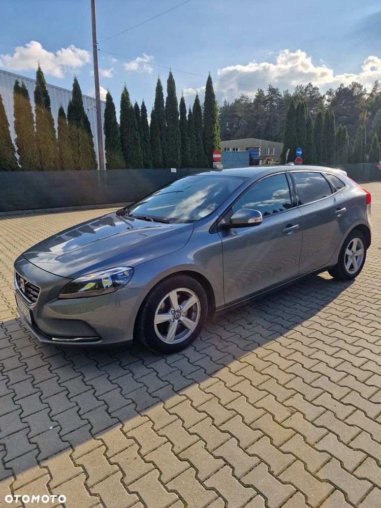 Volvo V40 - 1