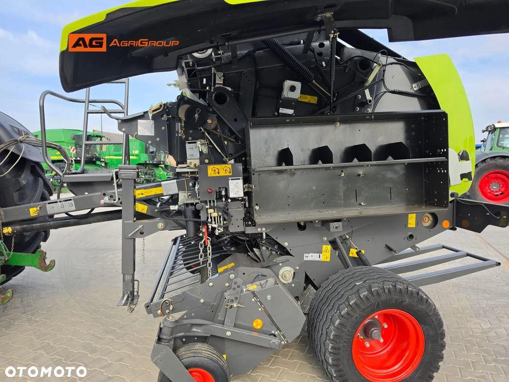 Claas Variant 460 RF 2016R - 11