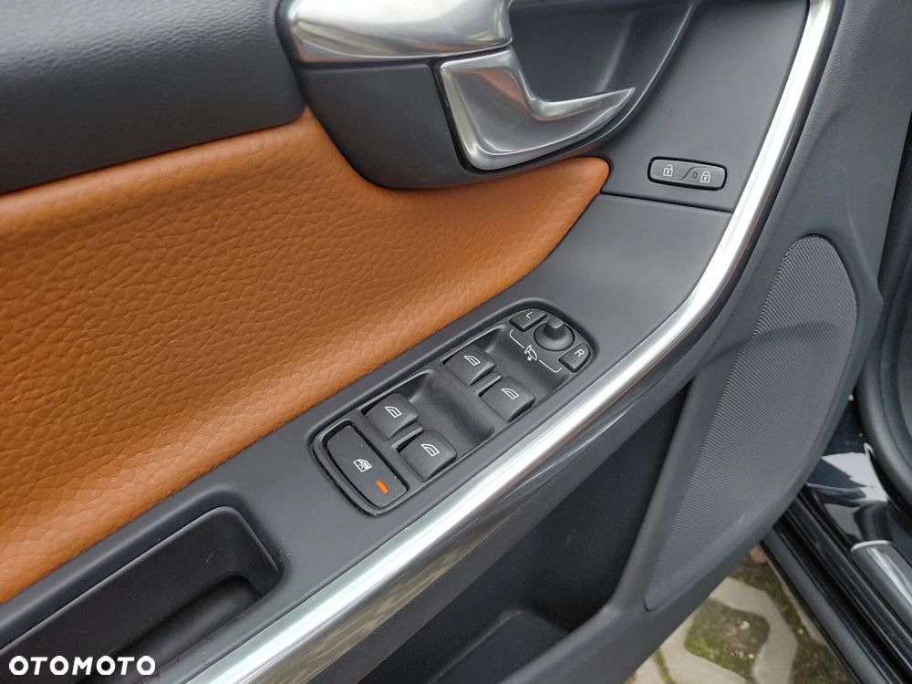 Volvo S60 D3 Geartronic Momentum - 15